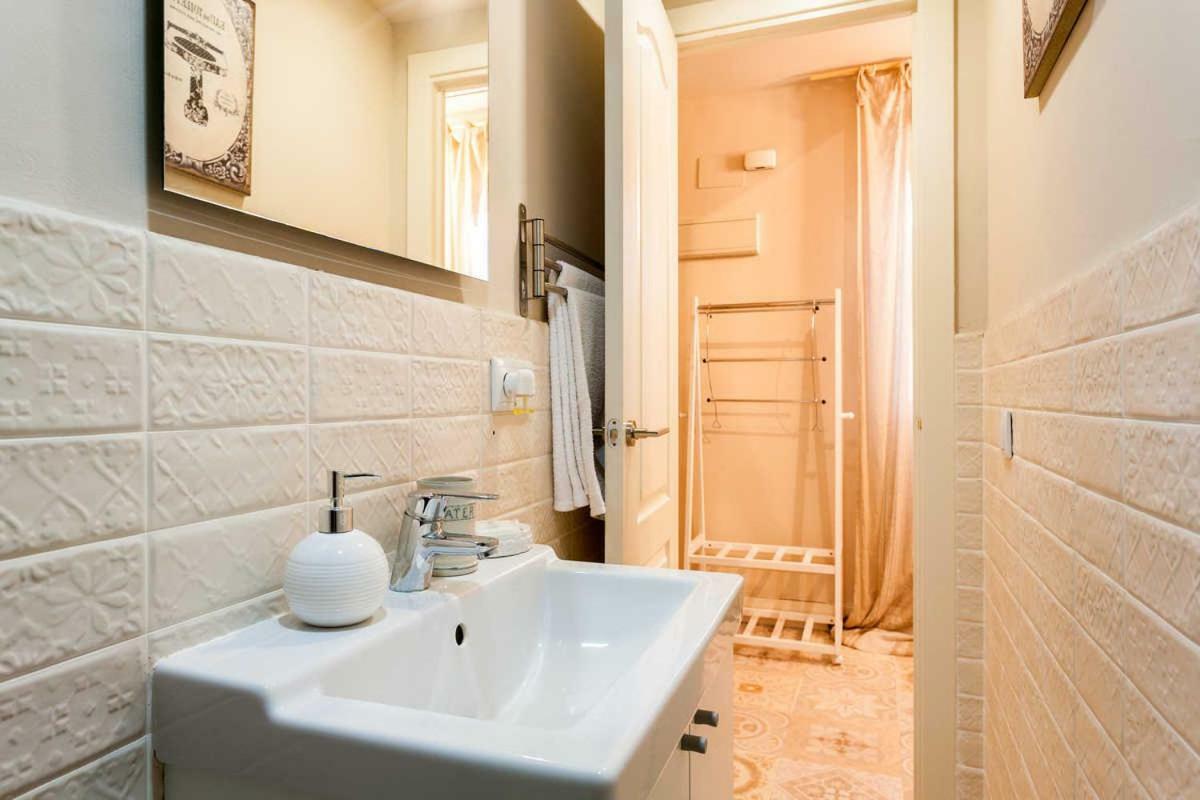 Precioso Apartamento En Pleno Centro Con Wifi Валенсия Экстерьер фото